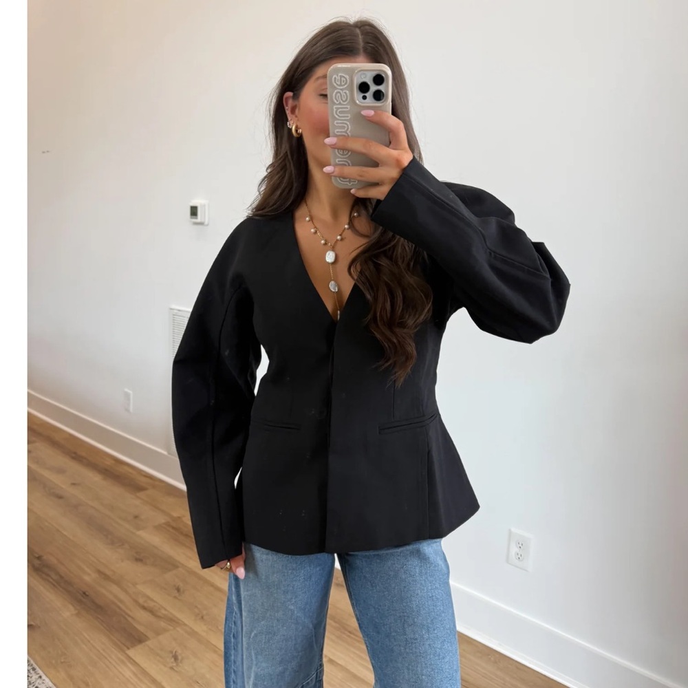 Shop The Muse The Holiday Gala Top Black Small BNWT - Picture 2 of 12